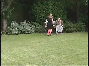 Blonde reife frauen  ...