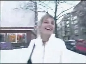 Mädchen stimmte zu,  ...