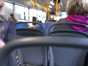 Armes Mädchen, blond ...